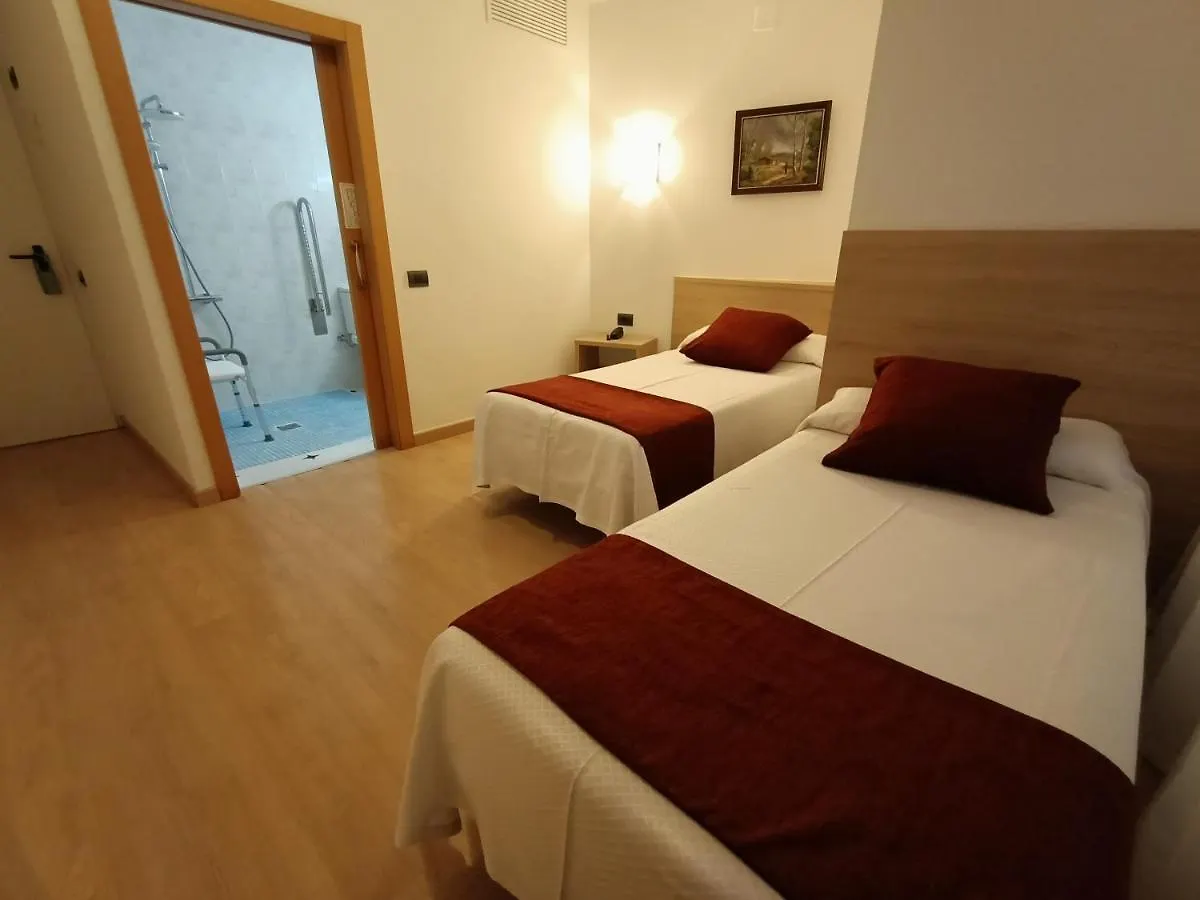 ***  Hotel Vilobi Viloví de Oñar Spanje